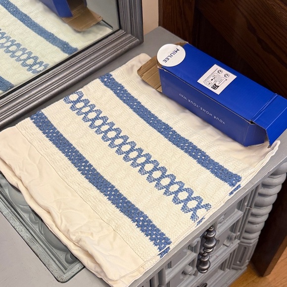 18”x18” Blue and Cream Decorative Throw Pillow Covers Coastal Boho - Picture 2 of 7